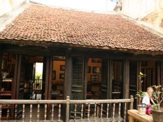 Nét tài hoa trong nhà gỗ của cha ông