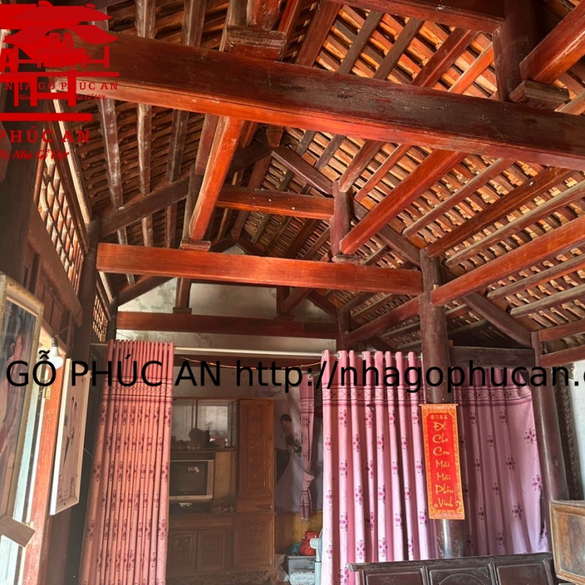 Nhà 3 gian ,gỗ Sến,Lim