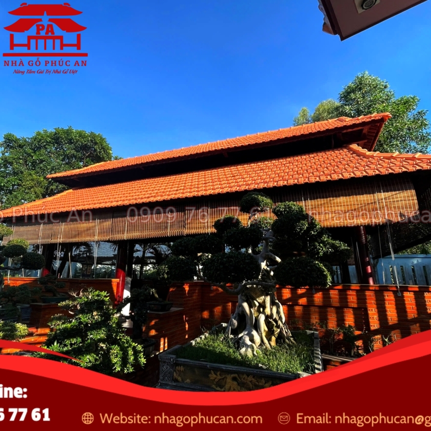NHÀ 3 GIAN 8 CỘT CỔ LẦU