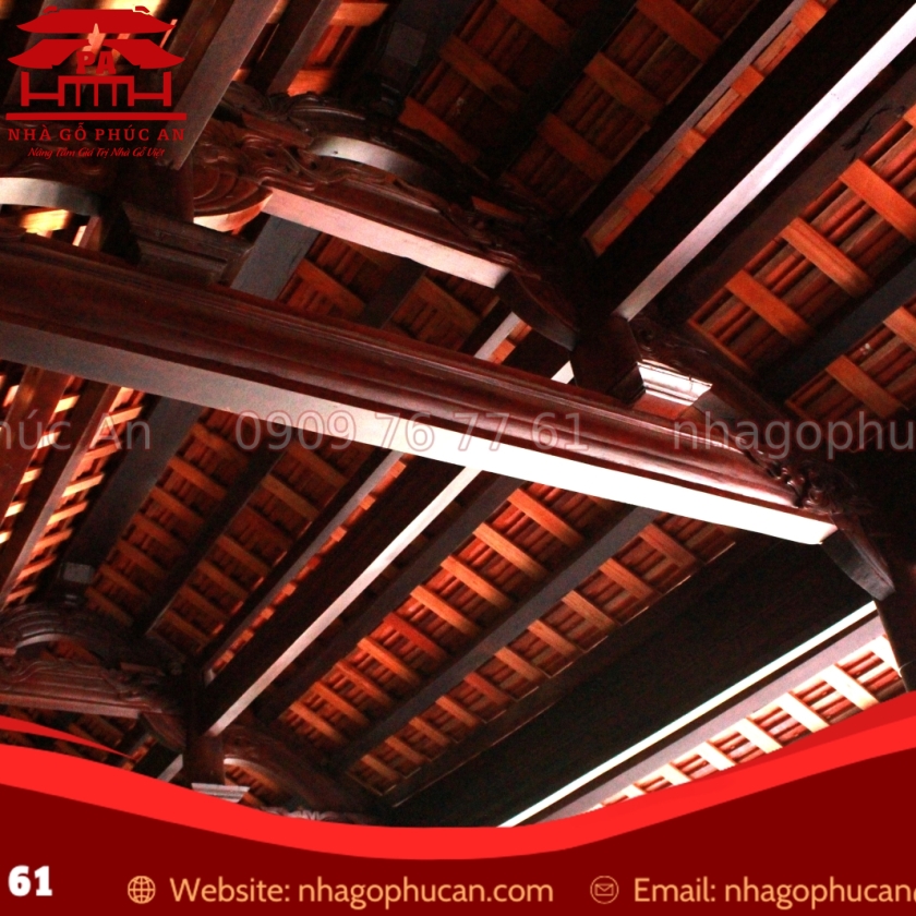 Nhà 3 gian 28 cột kẻ truyền