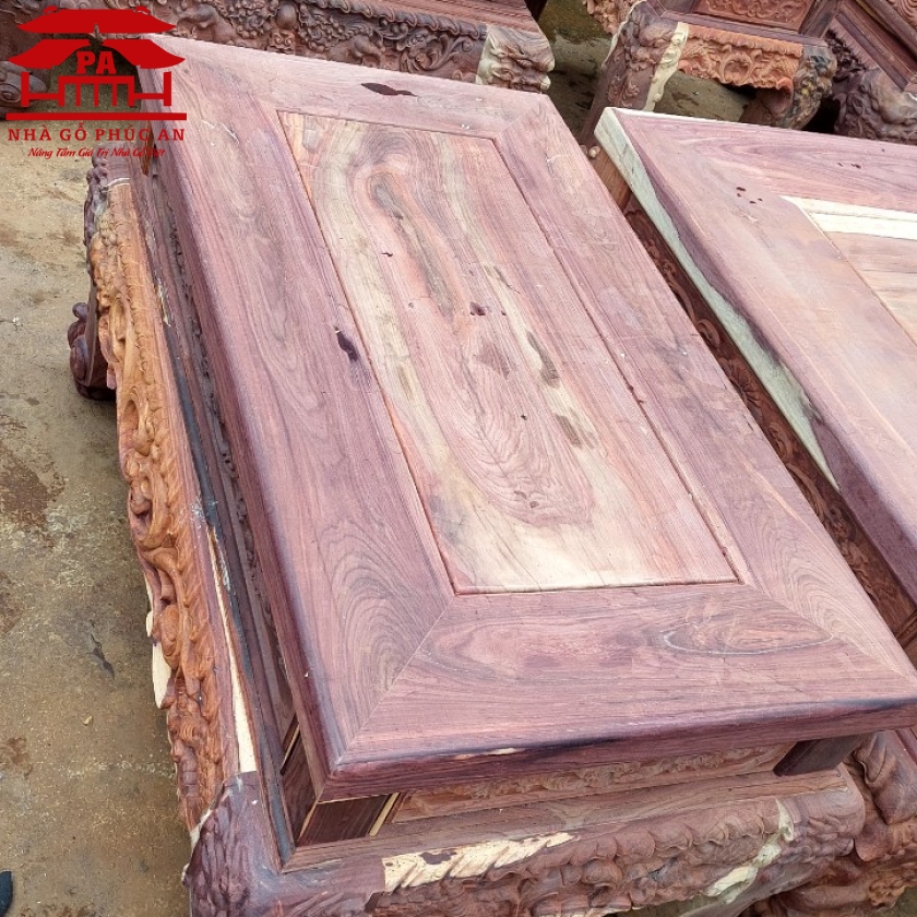Bàn Ghế Gỗ Cẩm Lai Việt 11 món.