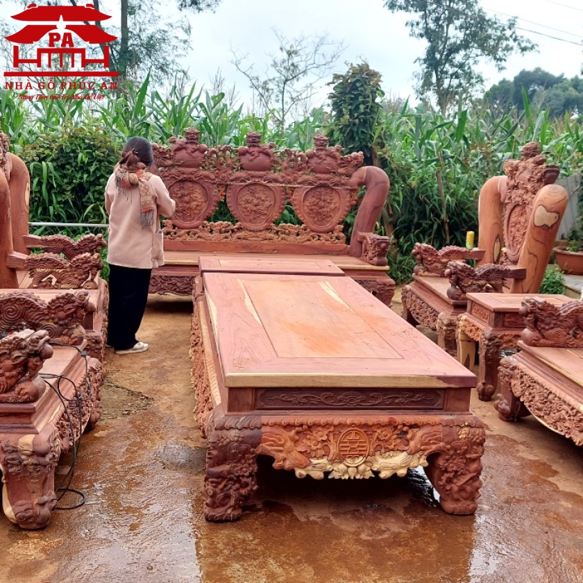Bàn Ghế Gỗ Cẩm Lai Việt 11 món.