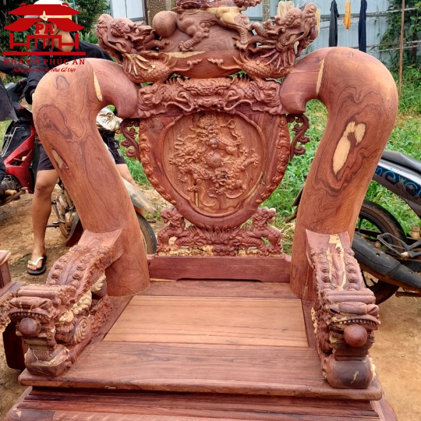 Bàn Ghế Gỗ Cẩm Lai Việt 11 món.