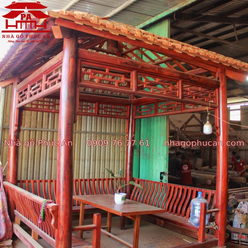 MẪU TỨ GIÁC CỘT TRÒN