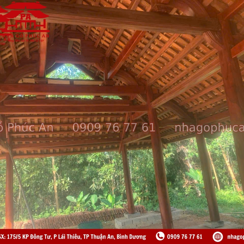 Nhà 3 gian 2 chái kẻ truyền