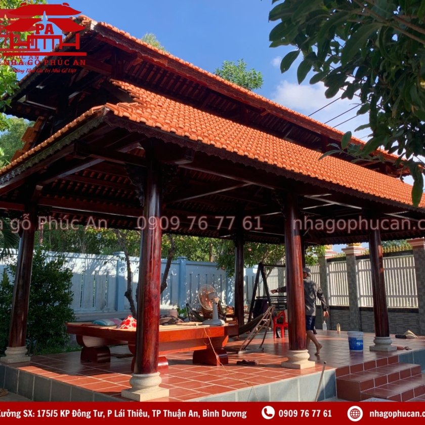 NHÀ 3 GIAN 8 CỘT CỔ LẦU